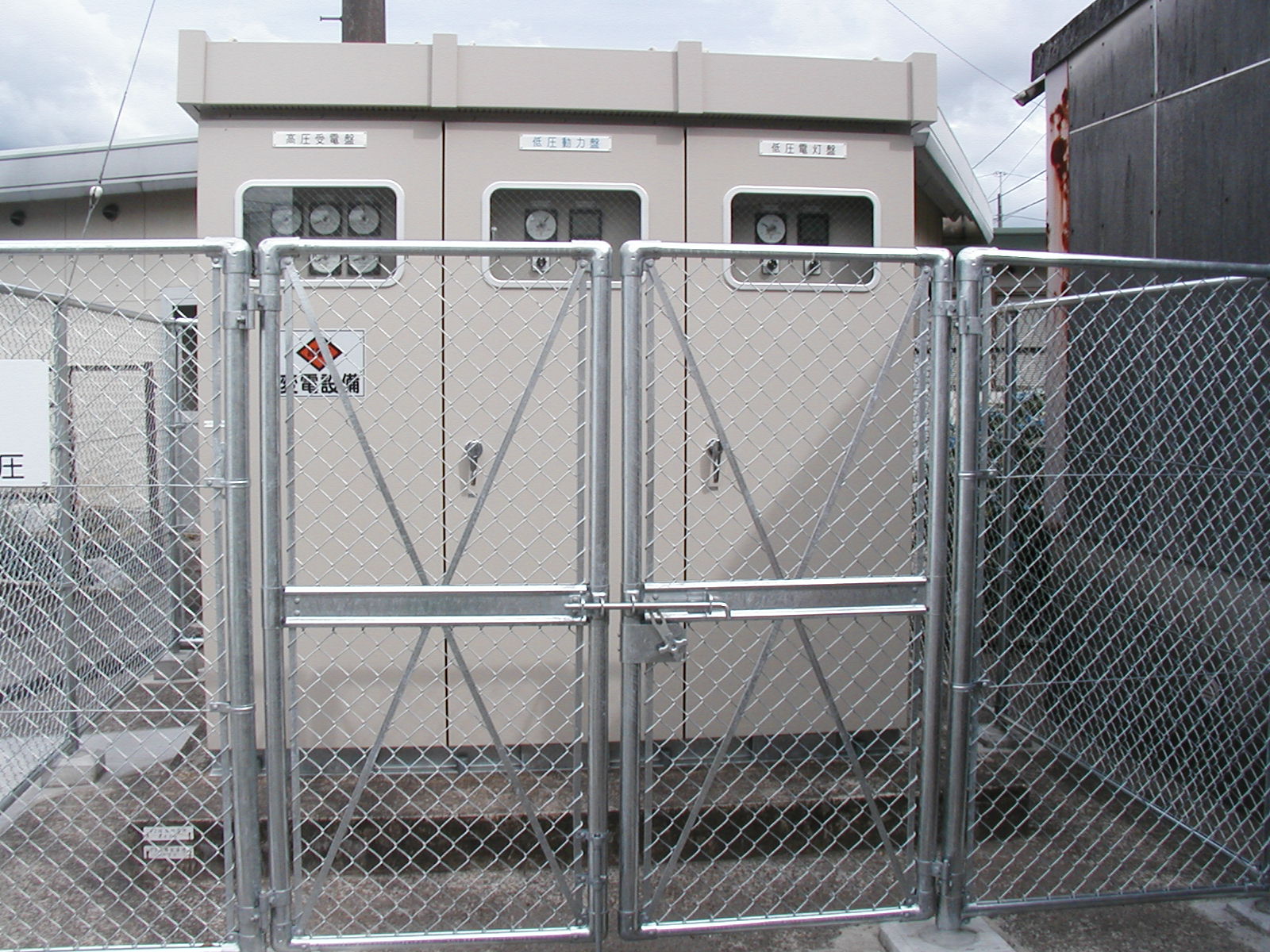 受変電設備(キュービクル)の設置工事