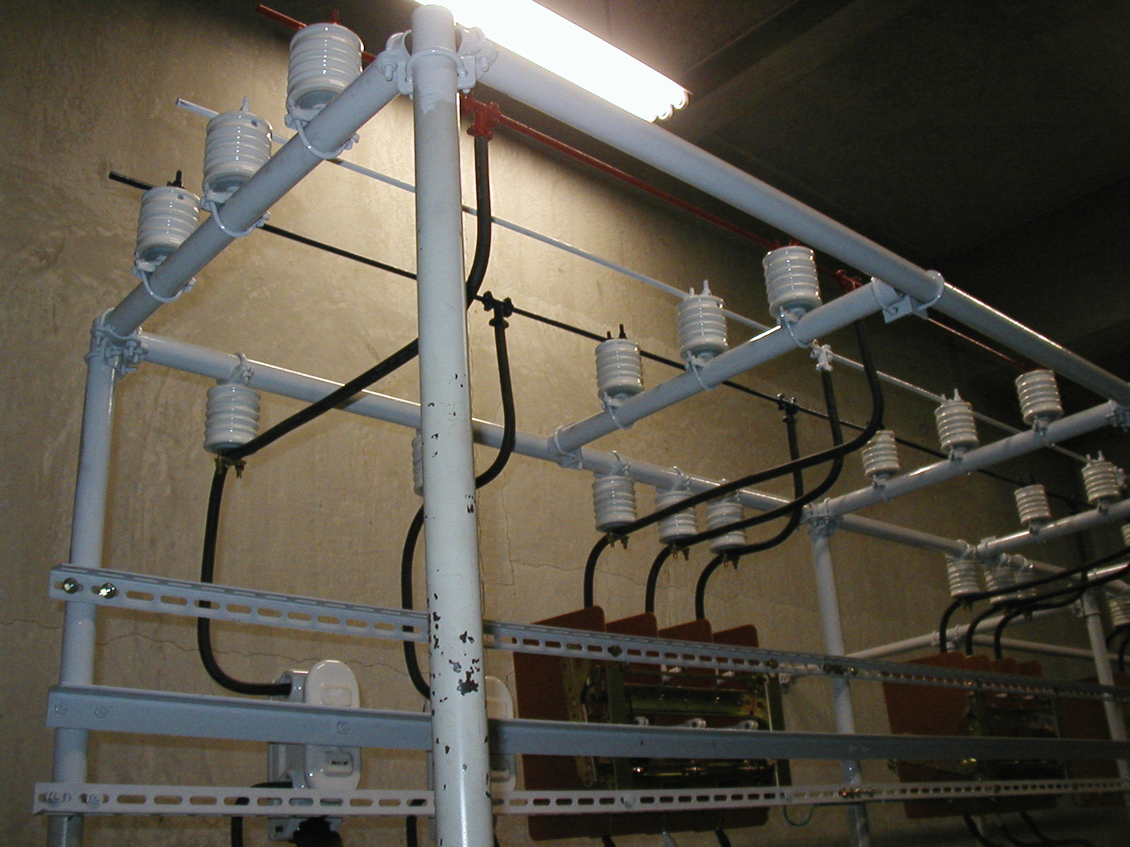 受変電設備の高圧機器設置